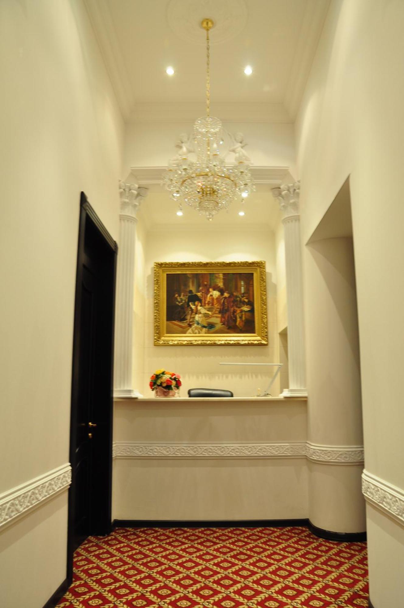 Queen Valery Hotel โอเดสซา ภายนอก รูปภาพ