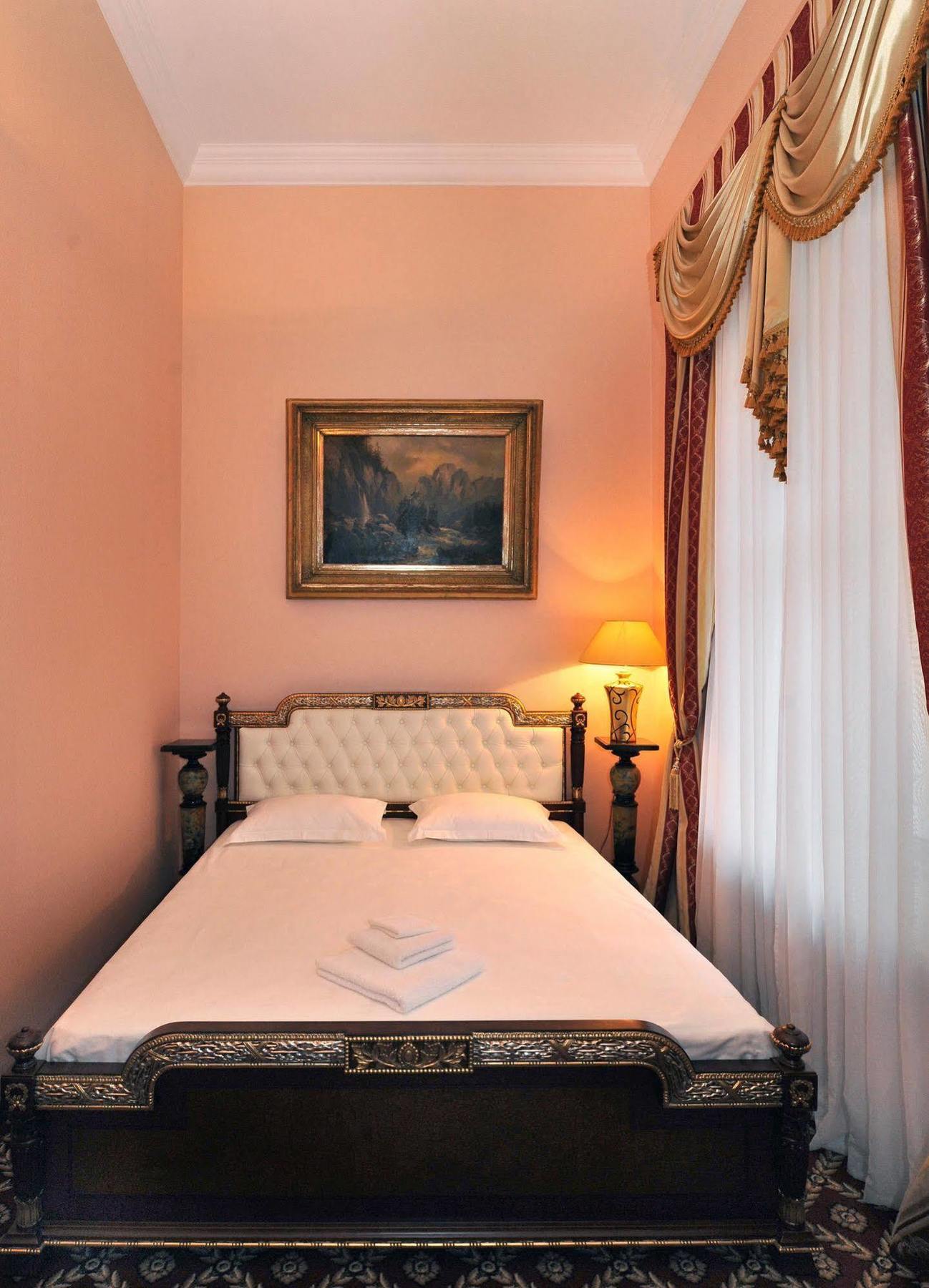 Queen Valery Hotel โอเดสซา ภายนอก รูปภาพ