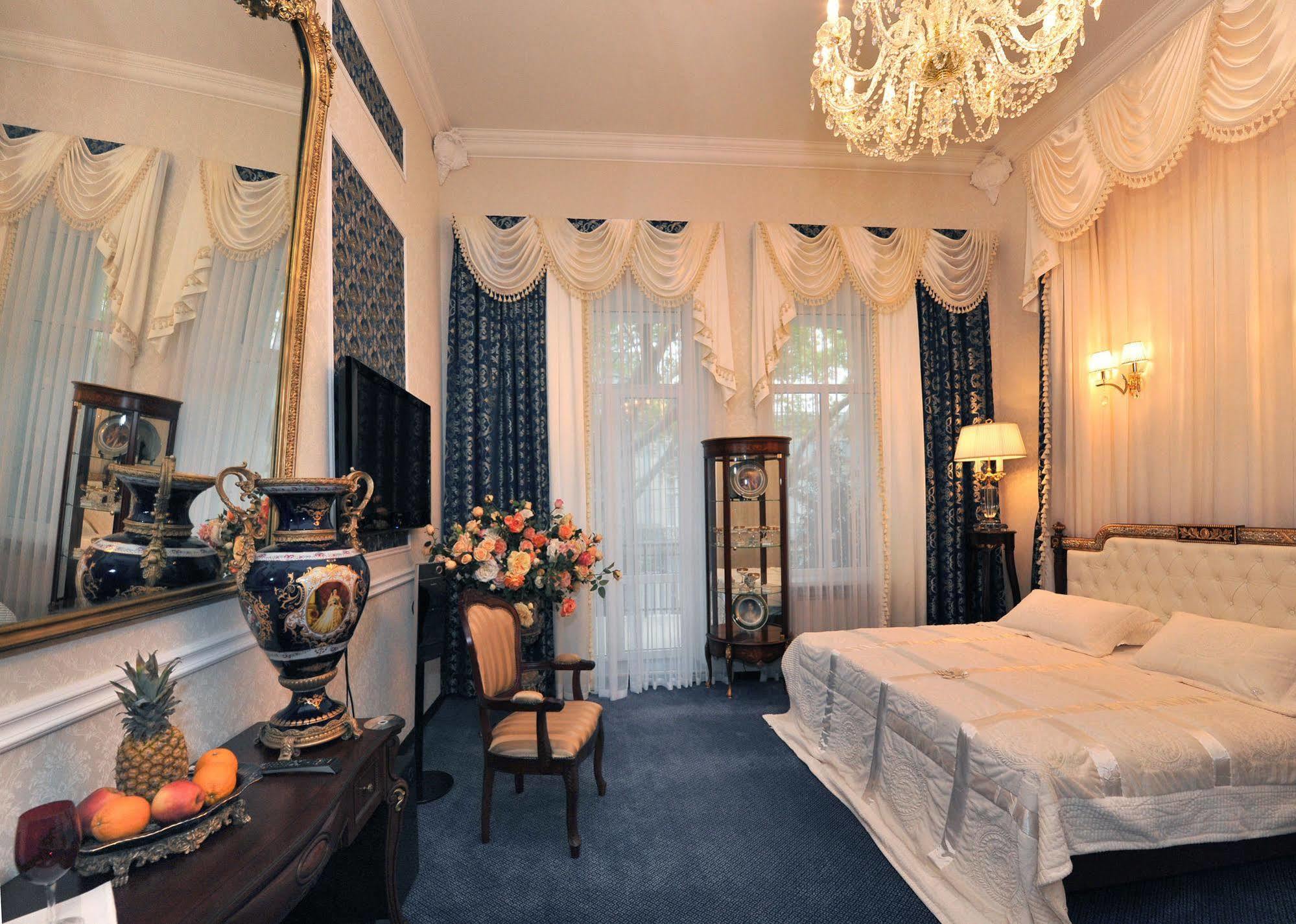 Queen Valery Hotel โอเดสซา ภายนอก รูปภาพ