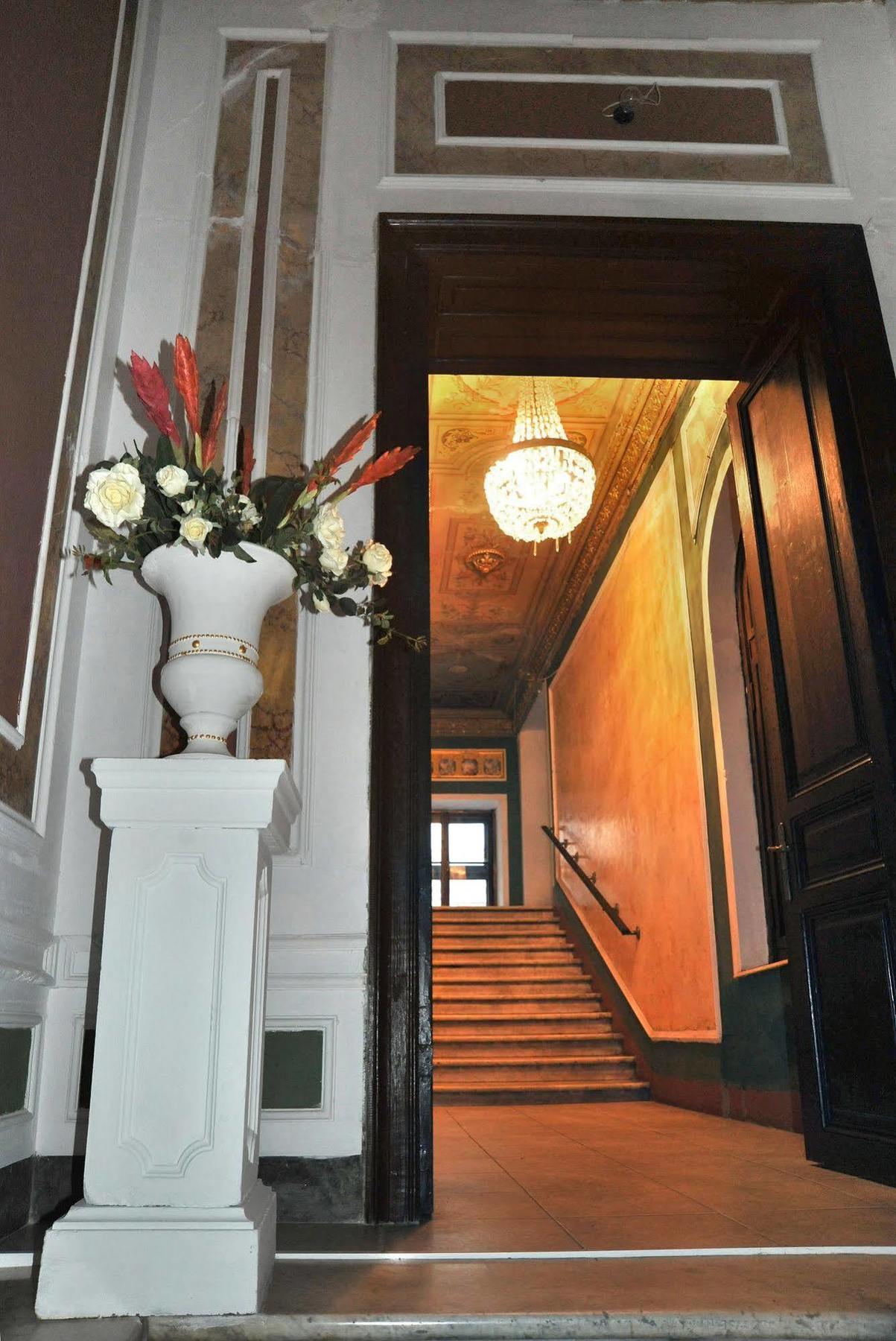 Queen Valery Hotel โอเดสซา ภายนอก รูปภาพ